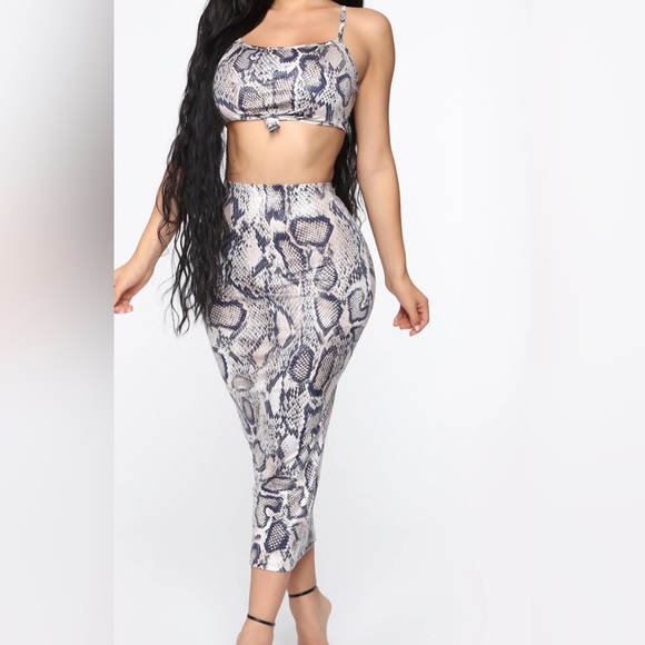 Cobra skirt set* - Picture 1 of 2